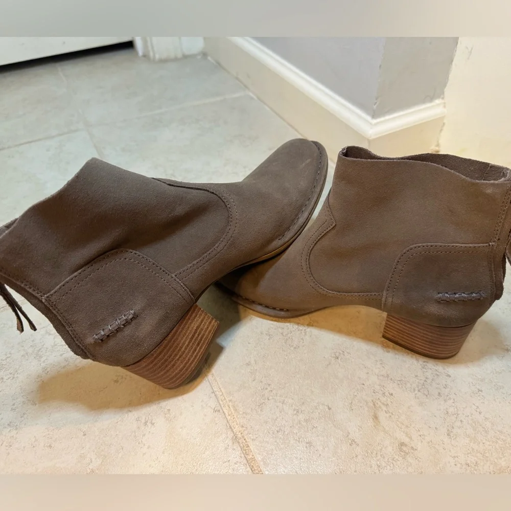 UGG Bandara‎ Ankle Boots, 7.5